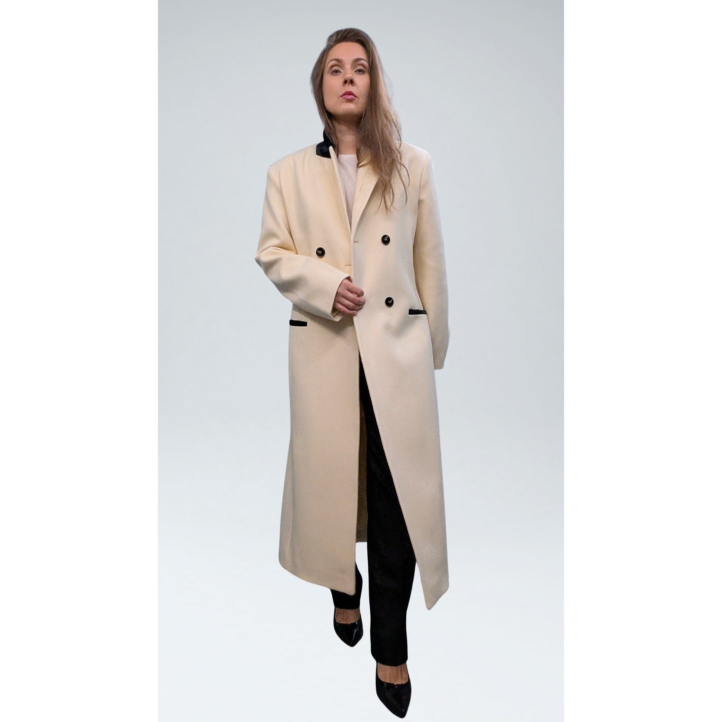 Vintage Cream Double-Breasted Wool Maxi Coat with Black Velvet Collar