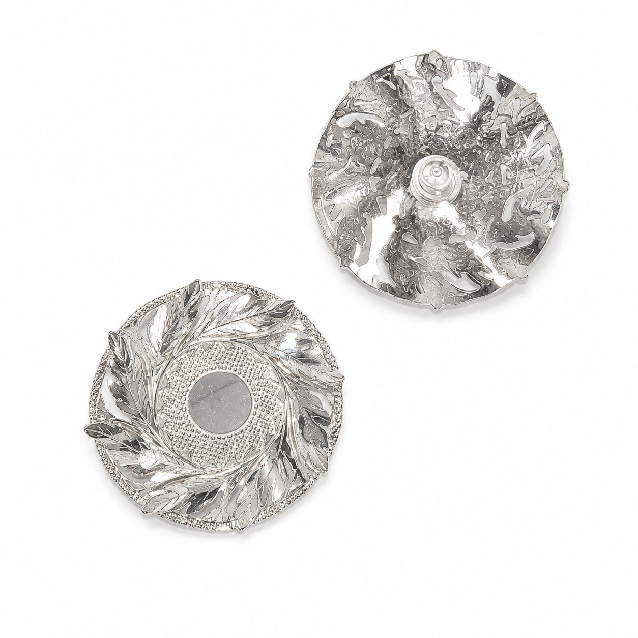 Vintage 925 Sterling Silver Openwork Leaf Disc Stud Earrings