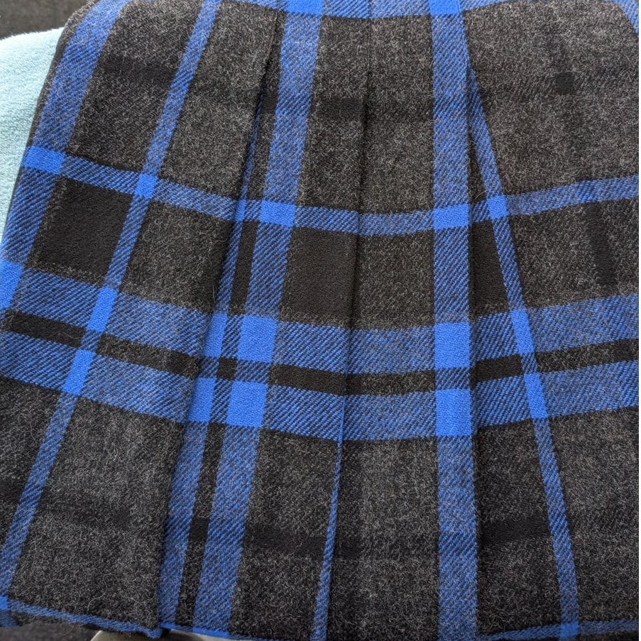 Vintage Personal Petites Blue Gray Plaid Wool Pleated Skirt Made in USA 8P
