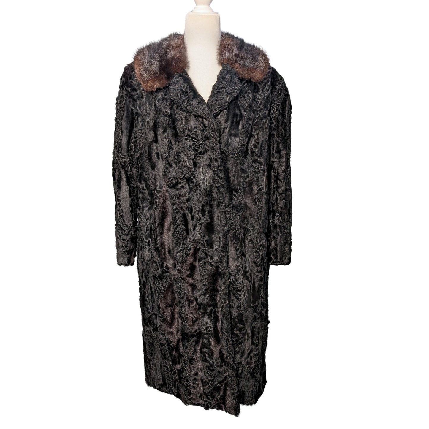 genuine fur, lamb shearing, persian lamb, 100% genuine mink, mink collar, petite fur coat, vintage, mid length coat, minimalist, posh classic, timeless, black, brown