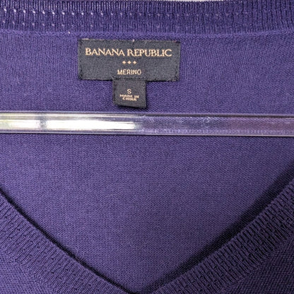 Banana Republic 100% Extra Fine Merino Wool V-Neck Sweater, Purple, Size S