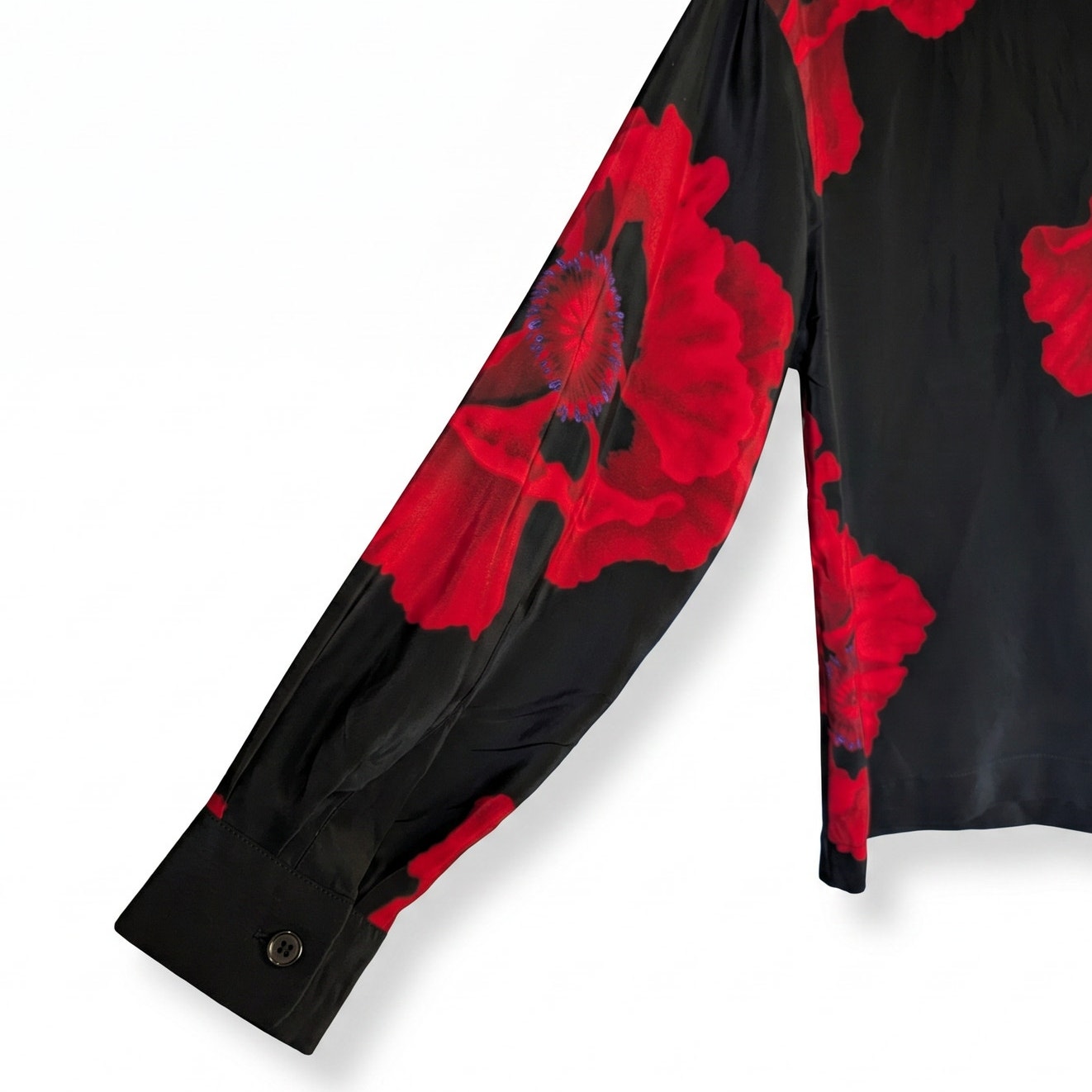 100% Silk Linda Allard Ellen Tracy Black Poppy Blouse Bold Red Floral | Button-Down