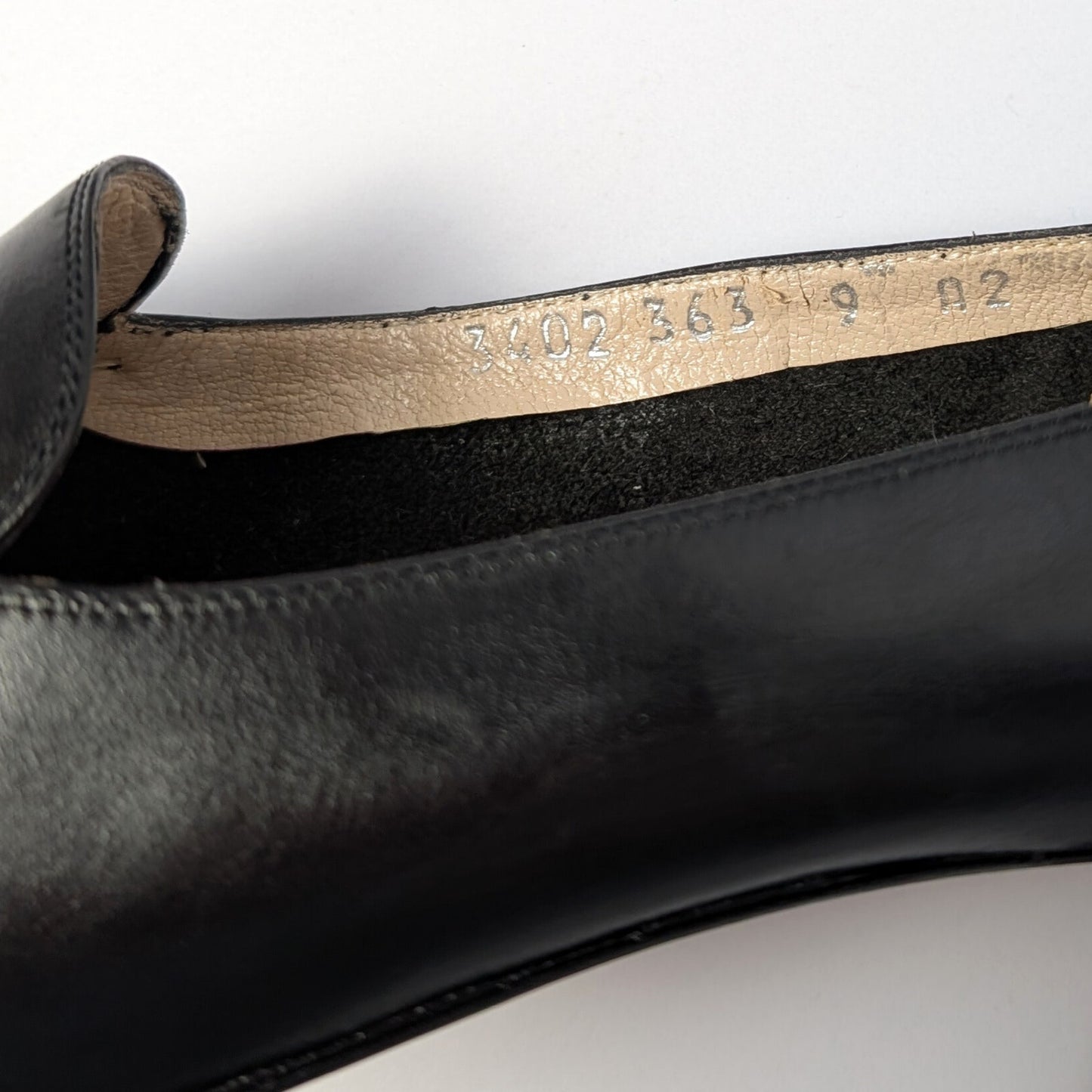 Salvatore Ferragamo Black Leather Pumps