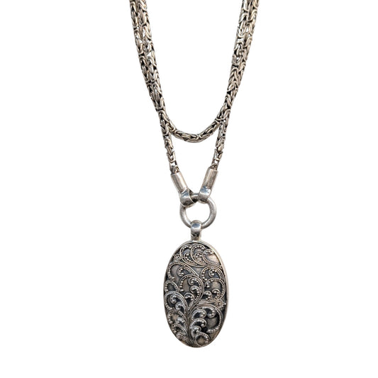 925 Sterling Silver Oval Filigree Pendant Necklace Long Vintage Style 17" Double Chain