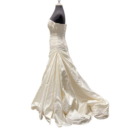 Pronovias Hawaii Silk Dupioni Wedding Dress Off-White NWT Size 4