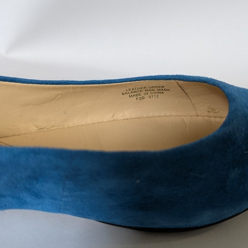 NWT 100% Genuine Leather Enzo Angiolini Eashiana Blue Suede Ballet Flats Size 8.5 M
