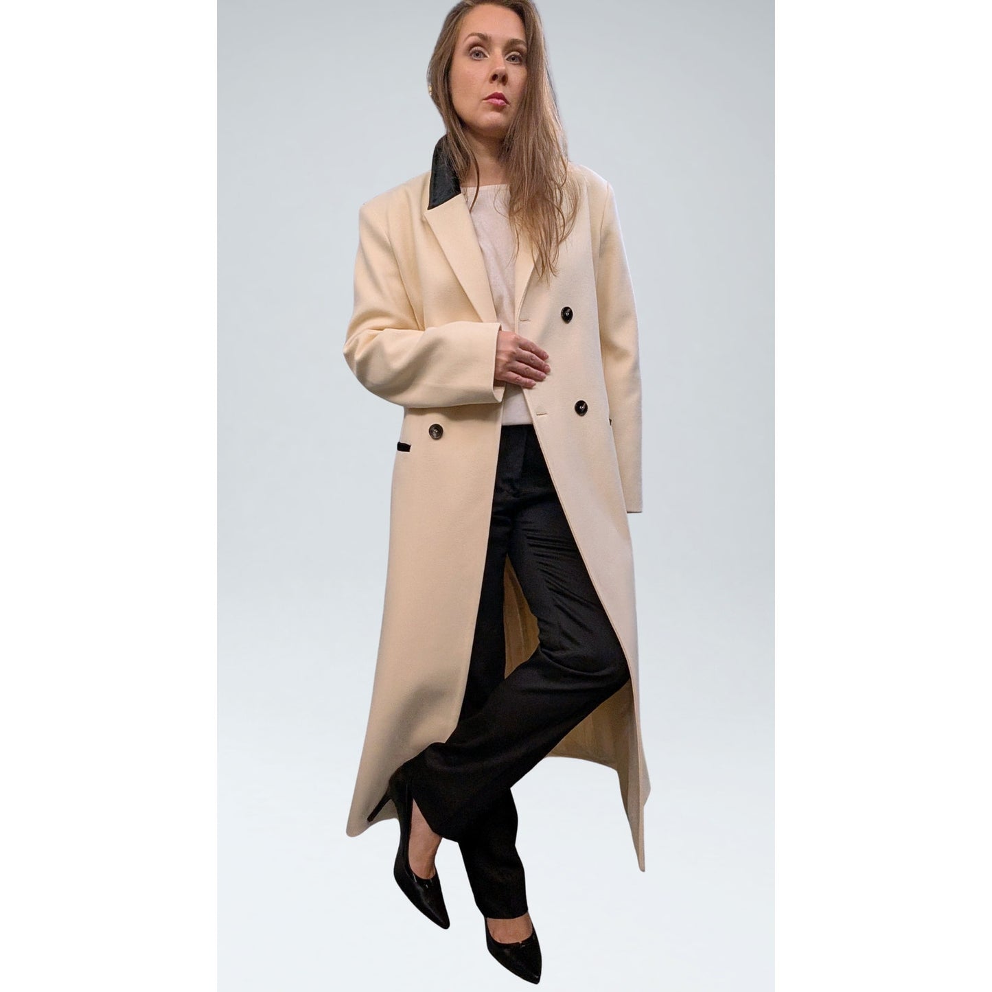 Vintage Cream Double-Breasted Wool Maxi Coat with Black Velvet Collar